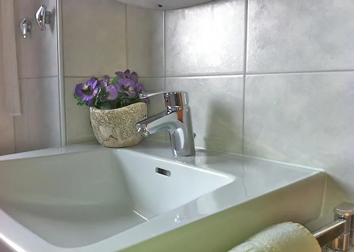 Am Flugplatz 3* ホッケンハイム